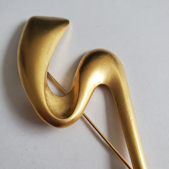 Vintage Carolee Gold-toned Pulled Spiral Brooch - Picture 2 of 6